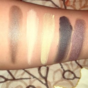 bareMinerals loose pigments.
